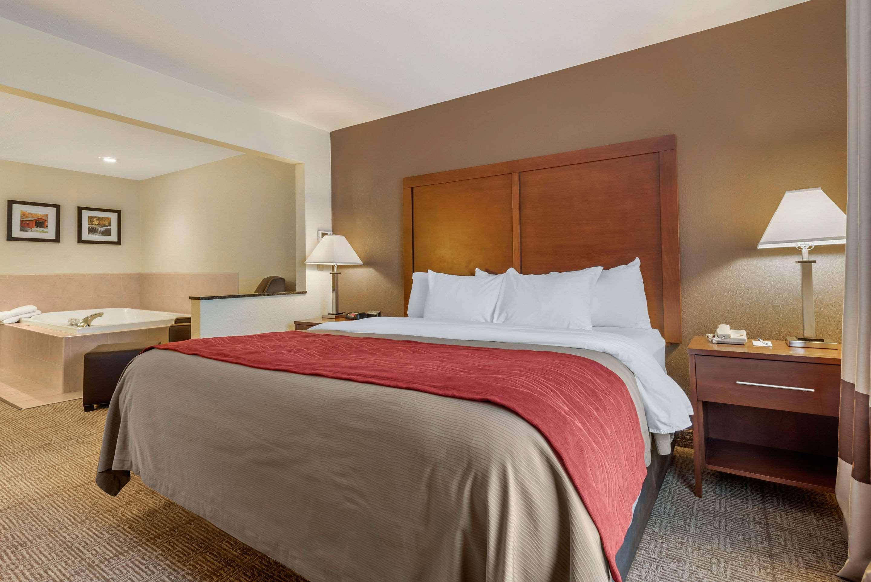 Comfort Inn Warren I-69 מראה חיצוני תמונה