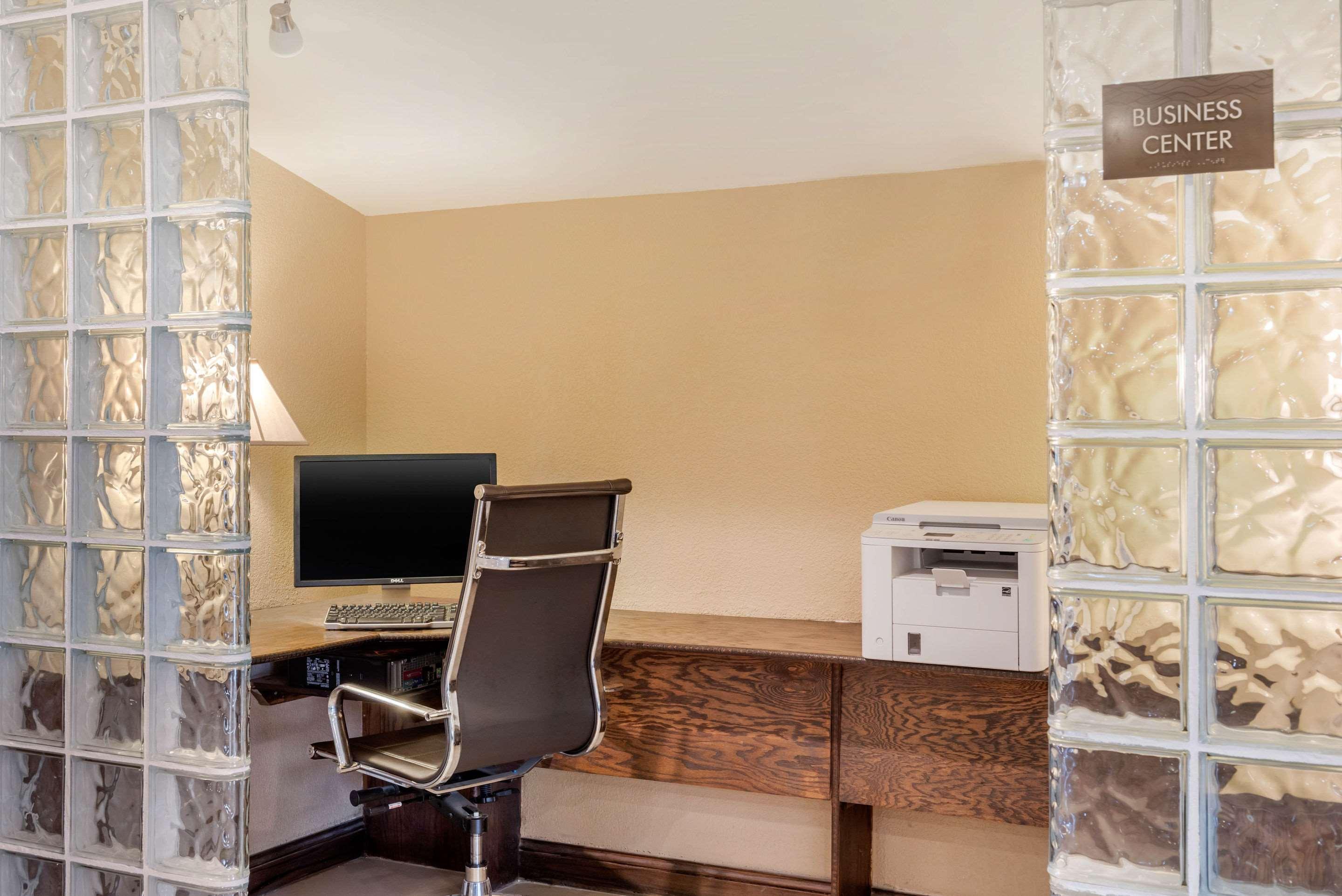 Comfort Inn Warren I-69 מראה חיצוני תמונה