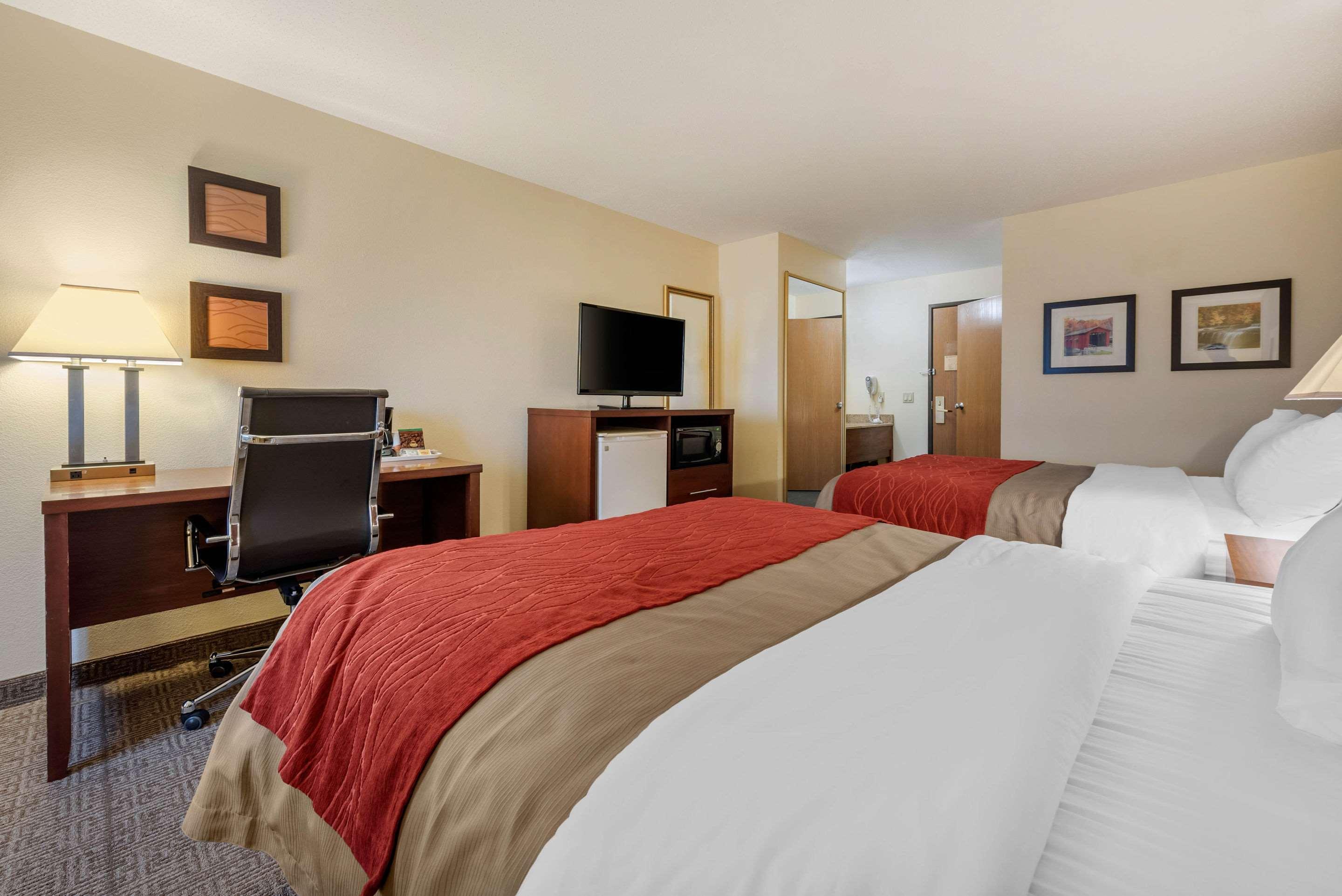 Comfort Inn Warren I-69 מראה חיצוני תמונה