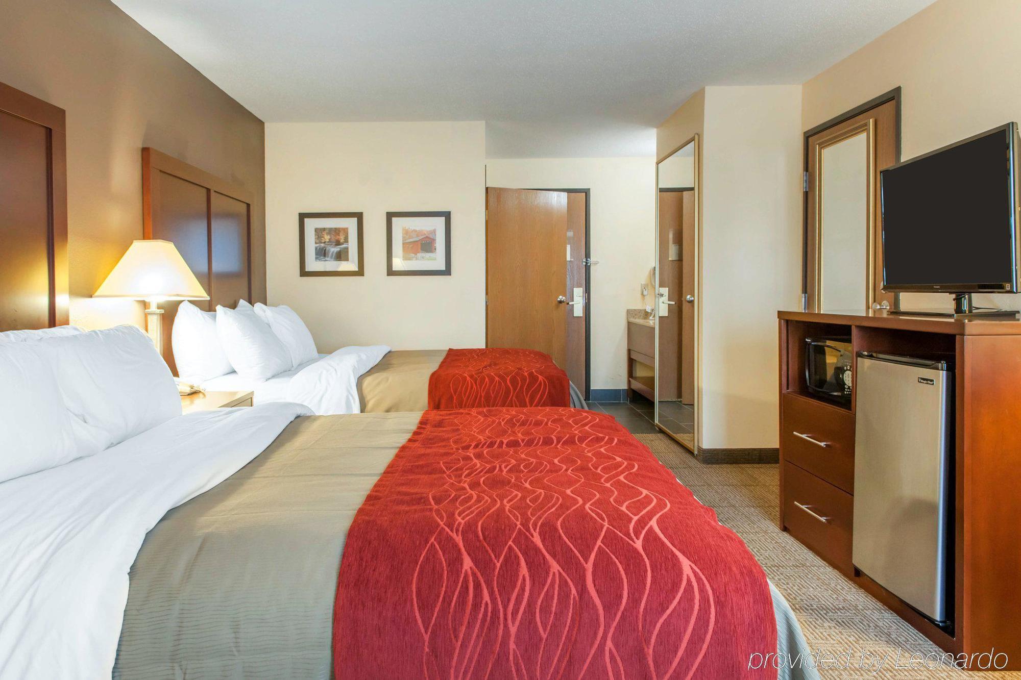 Comfort Inn Warren I-69 מראה חיצוני תמונה